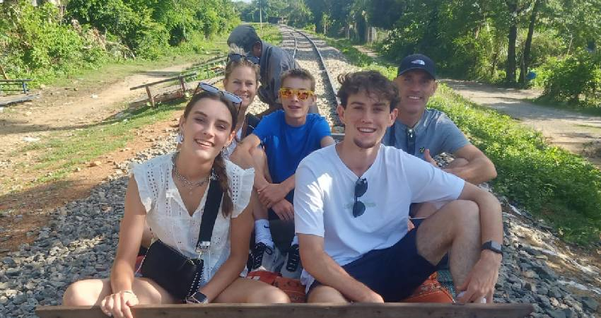 2-Day Battambang Adventure from Siem Reap to Phnom Penh